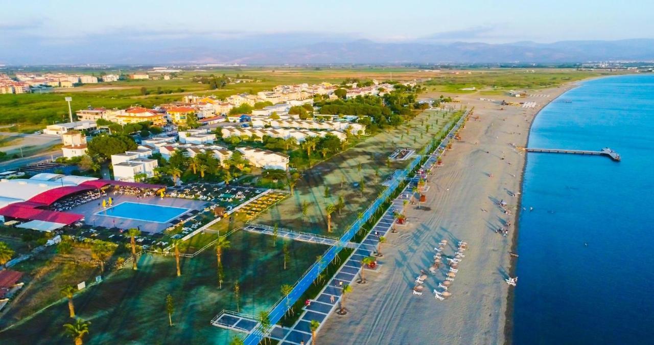 Afytos Akcay Tatil Koyu Hotel Bagian luar foto