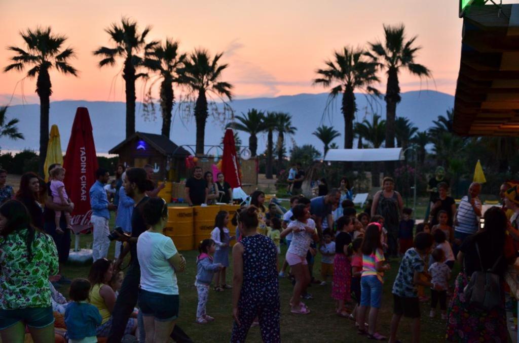 Afytos Akcay Tatil Koyu Hotel Bagian luar foto